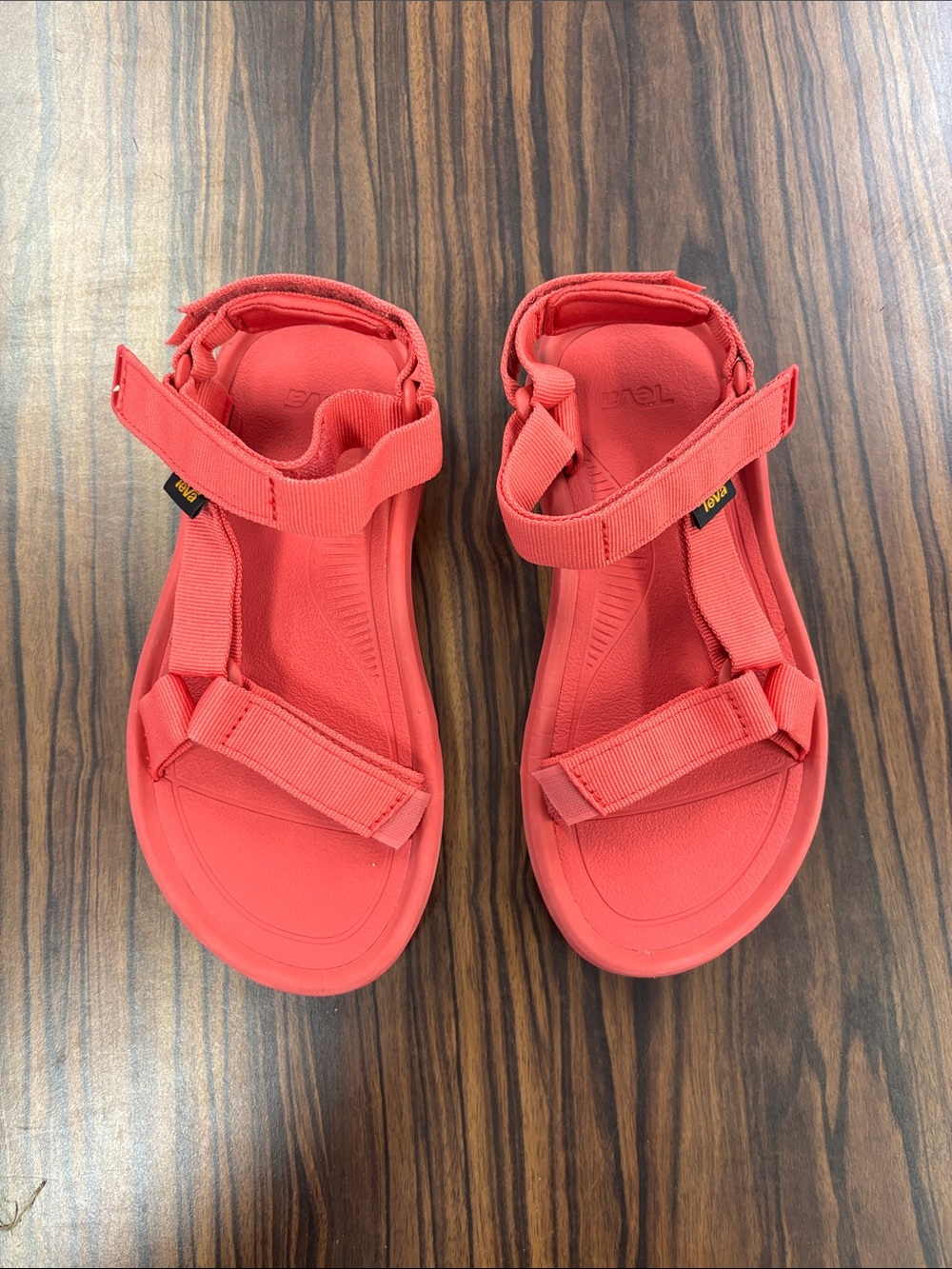 Teva - Womens Hurricane Xlt2 Sandal, size 6 US womens, color red. - Picture 2 of 5